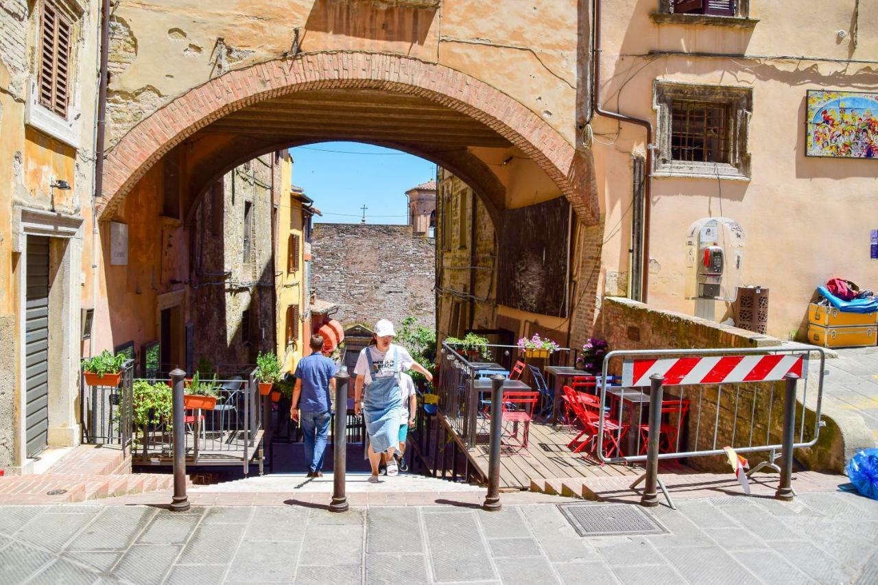 In Centro Da Piero - Appartamento In Via Della Viola 페루자 외부 사진
